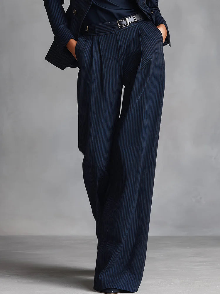 Conjunto de traje cruzado clásico de raya diplomática azul marino para mujer