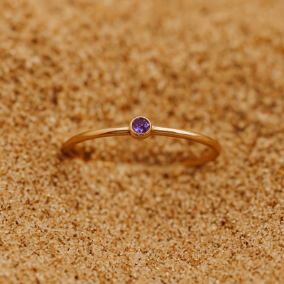 Anillo Colori – Chapado en oro y piedra de nacimiento