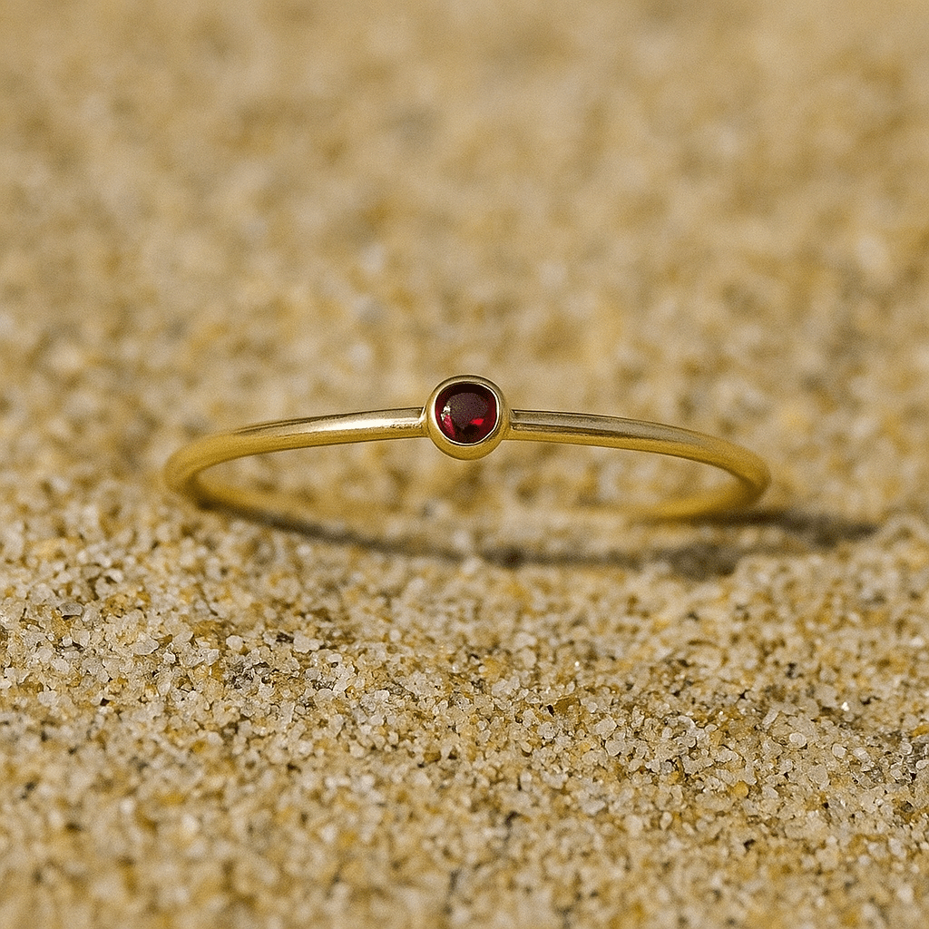 Anillo Colori – Chapado en oro y piedra de nacimiento