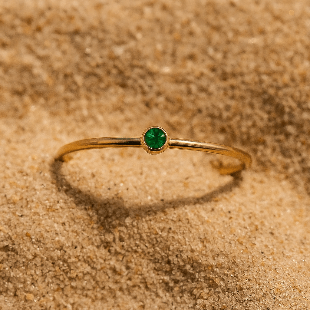 Anillo Colori – Chapado en oro y piedra de nacimiento