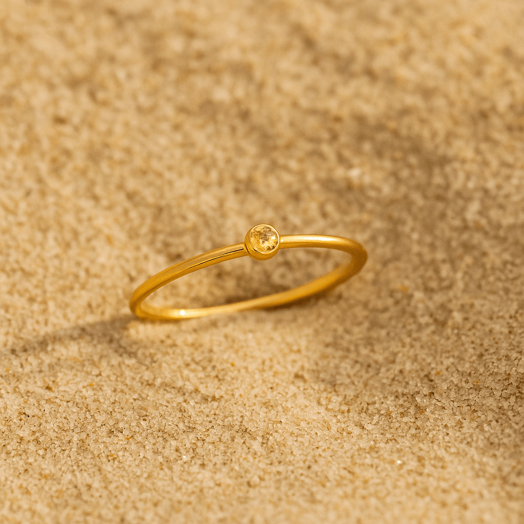 Anillo Colori – Chapado en oro y piedra de nacimiento