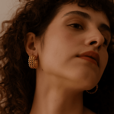 Pendientes Dolcezza – Baño de oro 18k y aros perlados