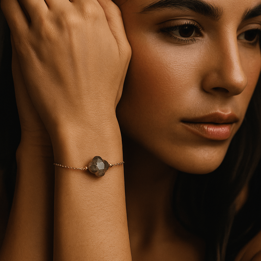 Pulsera Chiara – Piedra natural protectora