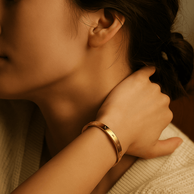 Pulsera Giustizia – Brazalete y piedras finas