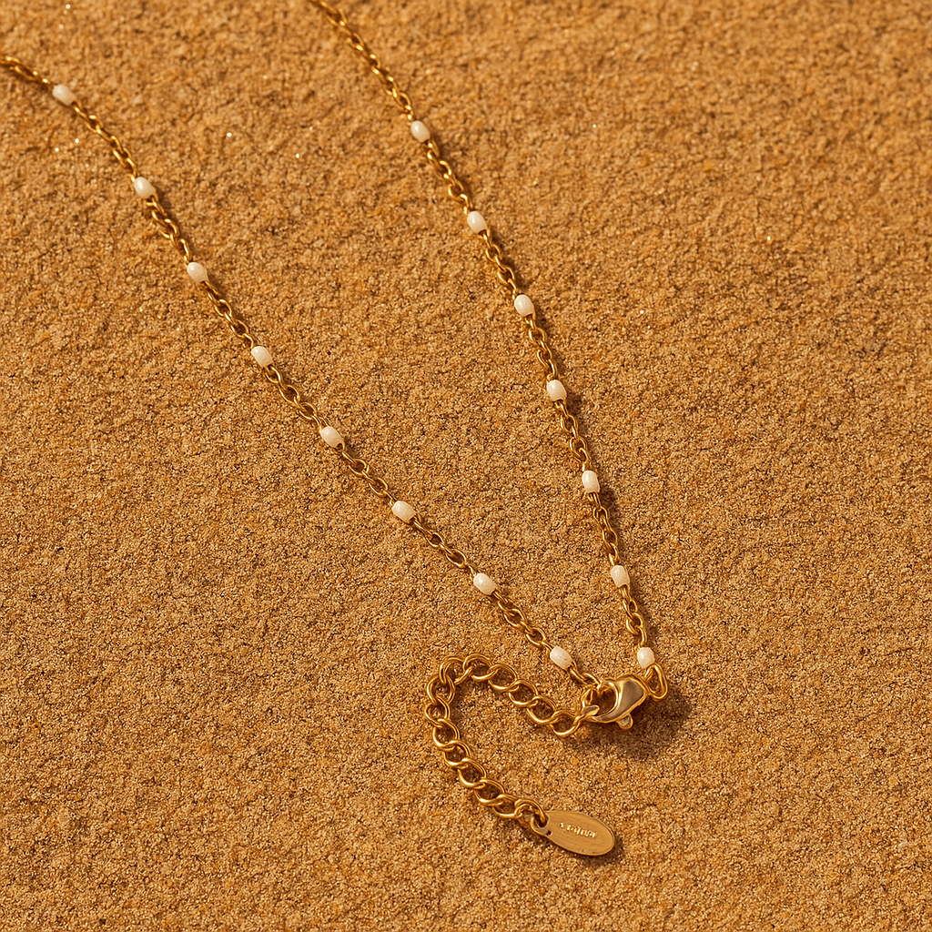 Collar Camilla – Baño de oro 18k y perlas esmaltadas