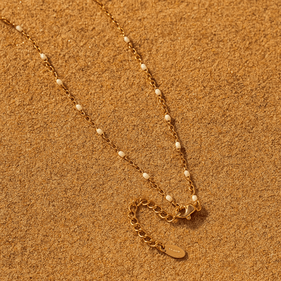 Collar Camilla – Baño de oro 18k y perlas esmaltadas